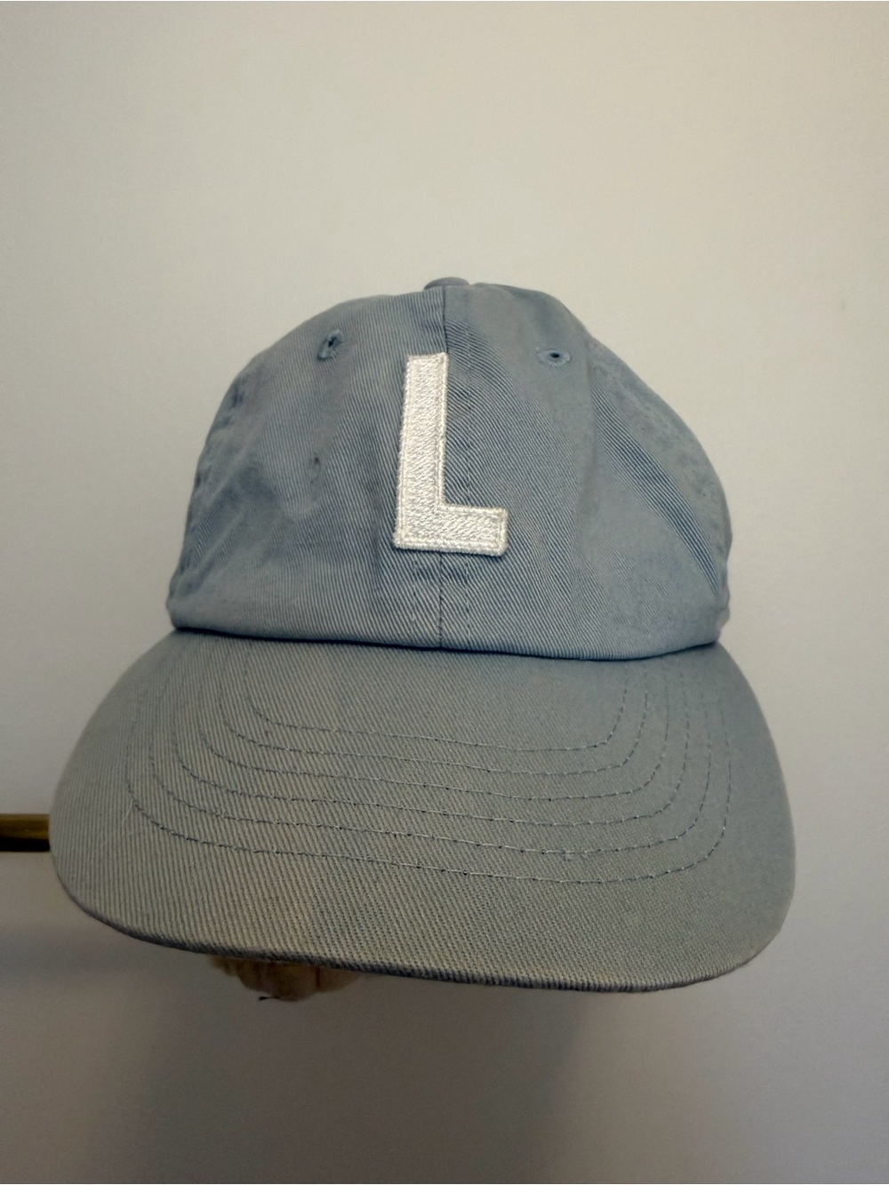 Kids Light Gray Baseball Cap with White 'L' Patch - Unbranded